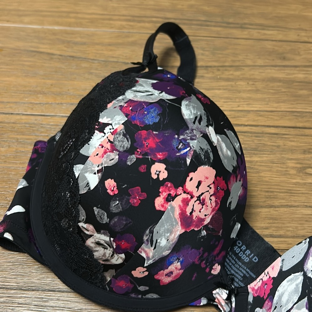 Torrid Push Up Plunge - image 2